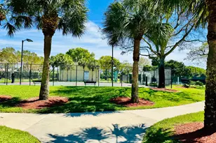 18798 Caspian Cir, Boca Raton, FL 33496 - Photo 32