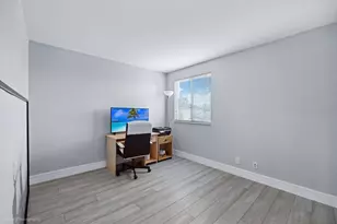 1428 Canary Island Dr, Weston, FL 33327 - Photo 14
