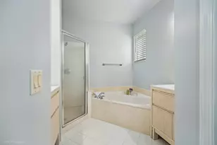 1428 Canary Island Dr, Weston, FL 33327 - Photo 10