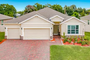 111 52nd Sq, Vero Beach, FL 32968 - Photo 1