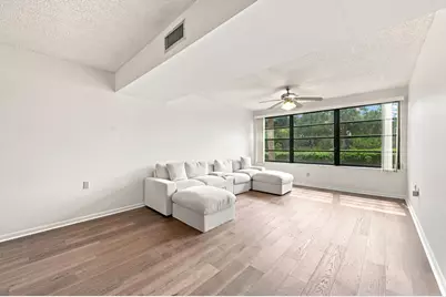 3515 Village Boulevard #206, West Palm Beach, FL 33409 - Photo 12