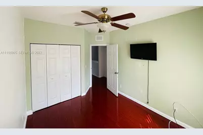 903 N Santa Catalina Circle, North Lauderdale, FL 33068 - Photo 16