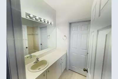 903 N Santa Catalina Circle, North Lauderdale, FL 33068 - Photo 12