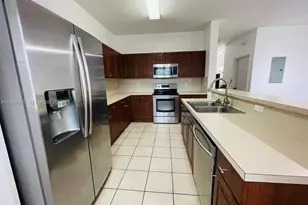 903 N Santa Catalina Cir, North Lauderdale, FL 33068 - Photo 8