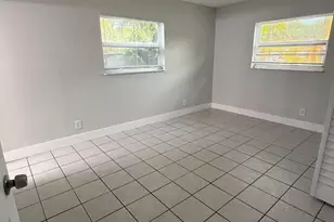 313 SW 1st Ct, Pompano Beach, FL 33060 - Photo 10