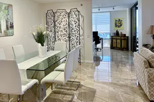 7568 Regency Lake Dr, Boca Raton, FL 33433 - Photo 10