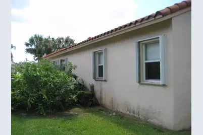 329 Millpond Lane, Port Saint Lucie, FL 34986 - Photo 38