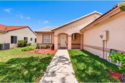 18871 NW 2nd Street, Pembroke Pines, FL 33029 - Photo 2