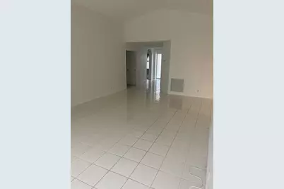 10215 Camelback Lane, Boca Raton, FL 33498 - Photo 2