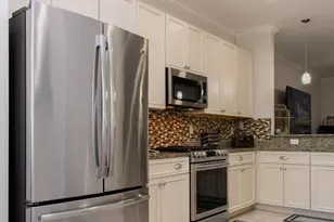 6125 NW Wick Ln, Port Saint Lucie, FL 34983 - Photo 12