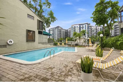 980 NW N River Drive #30, Miami, FL 33136 - Photo 38