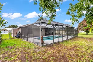 2081 SE South Buttonwood Dr, Port Saint Lucie, FL 34952 - Photo 38