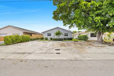 3421 NE 5th Avenue, Pompano Beach, FL 33064 - Photo 2