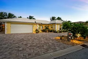 844 East Dr, Boynton Beach, FL 33435 - Photo 6