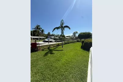 3210 SE 10th Street #4a, Pompano Beach, FL 33062 - Photo 4