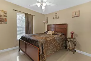 574 SW Fairview Ave, Port Saint Lucie, FL 34983 - Photo 30