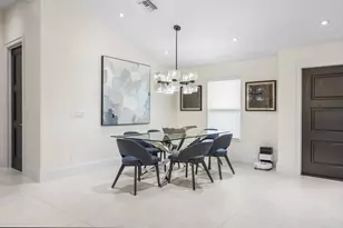 11863 Lake Shore Pl, Palm Beach Gardens, FL 33408 - Photo 6