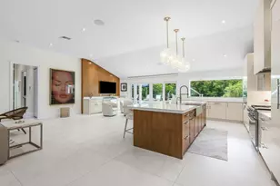 11863 Lake Shore Pl, Palm Beach Gardens, FL 33408 - Photo 14