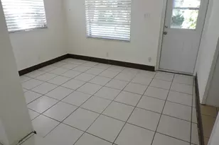 9046 SE Parkway Dr, Hobe Sound, FL 33455 - Photo 6