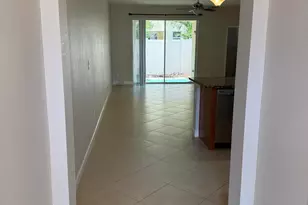 9519 SW Merlin Ct, Stuart, FL 34997 - Photo 4