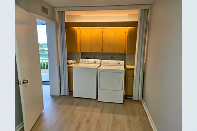 2421 Village Boulevard #303, West Palm Beach, FL 33409 - Photo 20