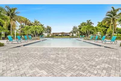 1304 Whitcombe Drive, Royal Palm Beach, FL 33411 - Photo 4