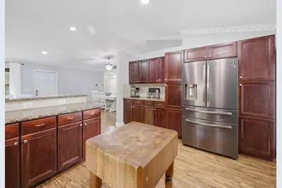 5418 Club Circle, Haverhill, FL 33415 - Photo 8