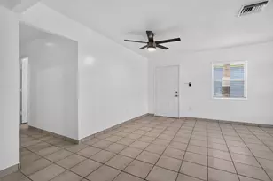 201 Palm St, Lantana, FL 33462 - Photo 8