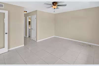 231 E Lantana Road #204, Lantana, FL 33462 - Photo 10