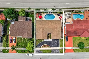 910 NE 205th St, Miami, FL 33179 - Photo 46