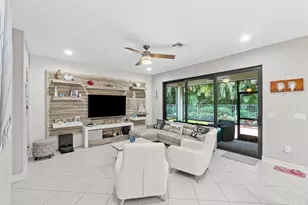8128 Snowflake Obsidian Trail, Delray Beach, FL 33446 - Photo 12