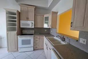 10780 Waterberry Dr, Boca Raton, FL 33498 - Photo 2