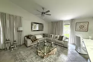 10760 NW 18th Ct, Plantation, FL 33322 - Photo 6