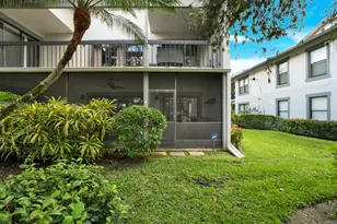 11311 Pond View Dr, Wellington, FL 33414 - Photo 24