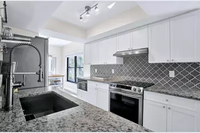 11311 Pond View Drive #C101, Wellington, FL 33414 - Photo 8
