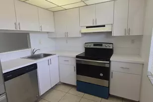 4851 NW 26th Ct, Lauderdale Lakes, FL 33313 - Photo 6