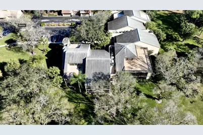 9460 Meadowood Drive #202, Fort Pierce, FL 34951 - Photo 2