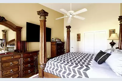 9460 Meadowood Drive #202, Fort Pierce, FL 34951 - Photo 6