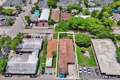 1913 Taylor Street, Hollywood, FL 33020 - Photo 10