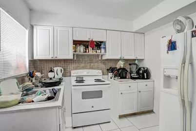 1913 Taylor Street, Hollywood, FL 33020 - Photo 40