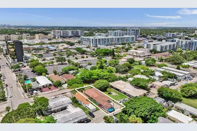 1913 Taylor Street, Hollywood, FL 33020 - Photo 12