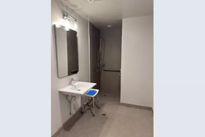 11 NE 6th Street #2215, Miami, FL 33132 - Photo 12