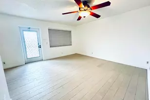 371 Markham Q, Deerfield Beach, FL 33442 - Photo 2