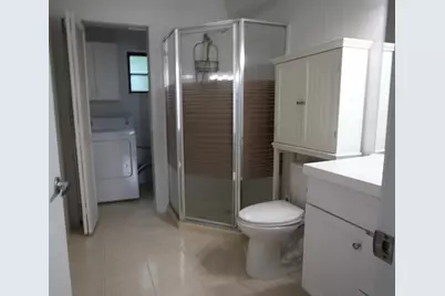 324 W Pine Street #13, Lantana, FL 33462 - Photo 4