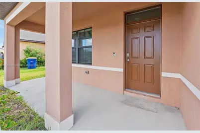 5305 Fantasy Drive, Fort Pierce, FL 34947 - Photo 10