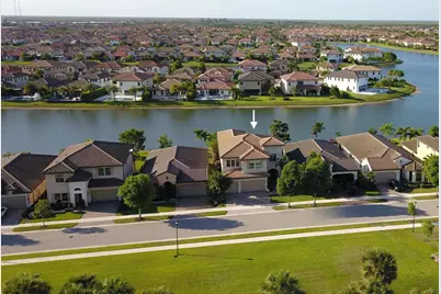 11965 S Baypoint Circle, Parkland, FL 33076 - Photo 2