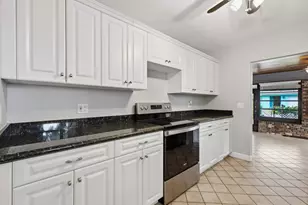 815 S Rd, Boynton Beach, FL 33435 - Photo 16