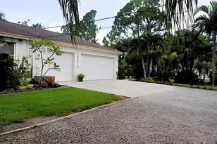 13210 Temple Blvd, The Acreage, FL 33412 - Photo 4