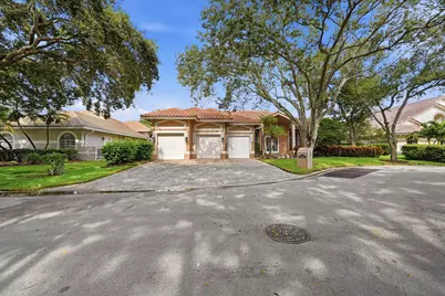 1960 Hartford Way, Coral Springs, FL 33071 - Photo 4