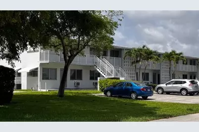 2020 NE 51st Court #101, Fort Lauderdale, FL 33308 - Photo 2